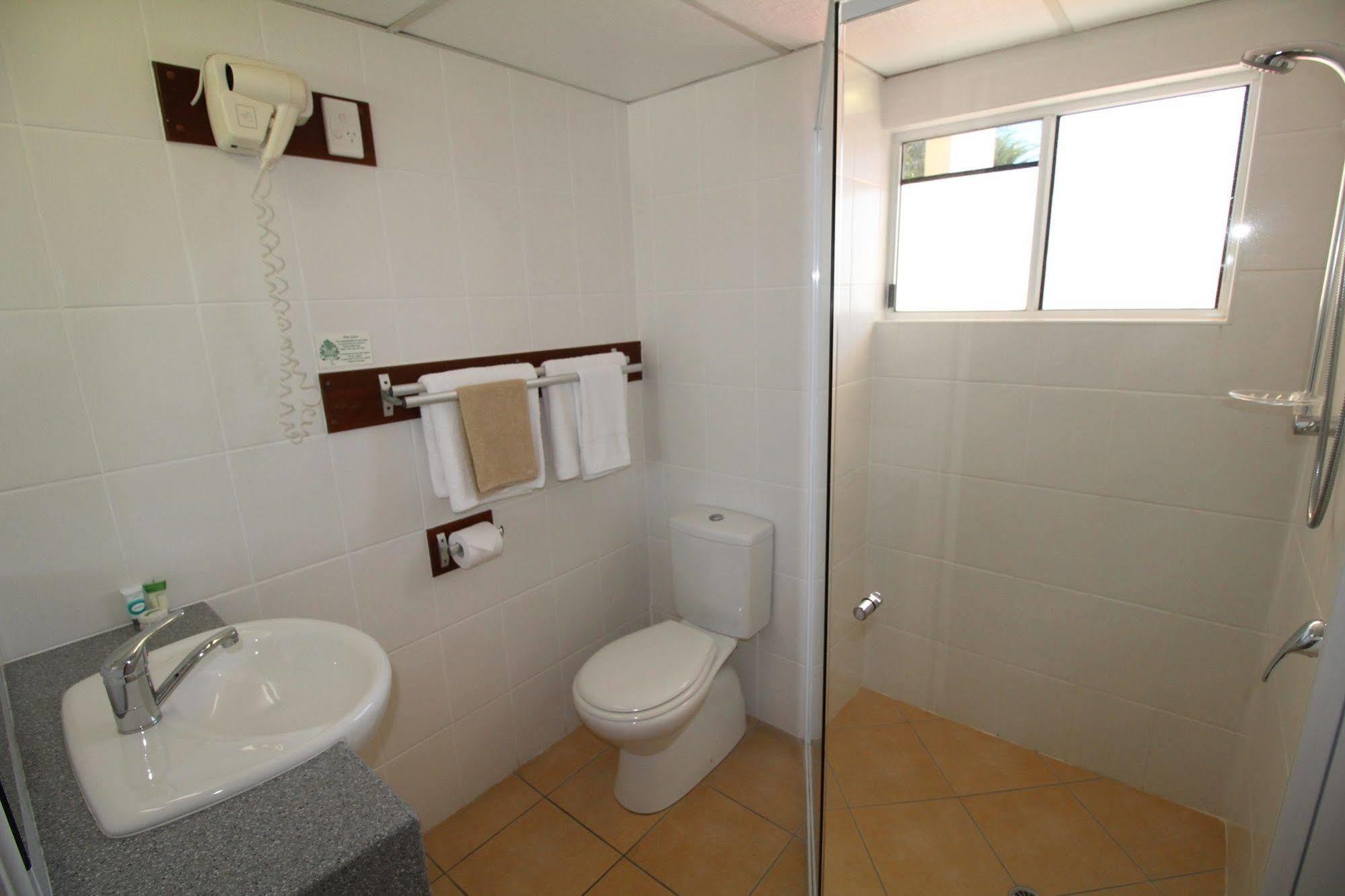 Endeavour Inn Emu Park Luaran gambar