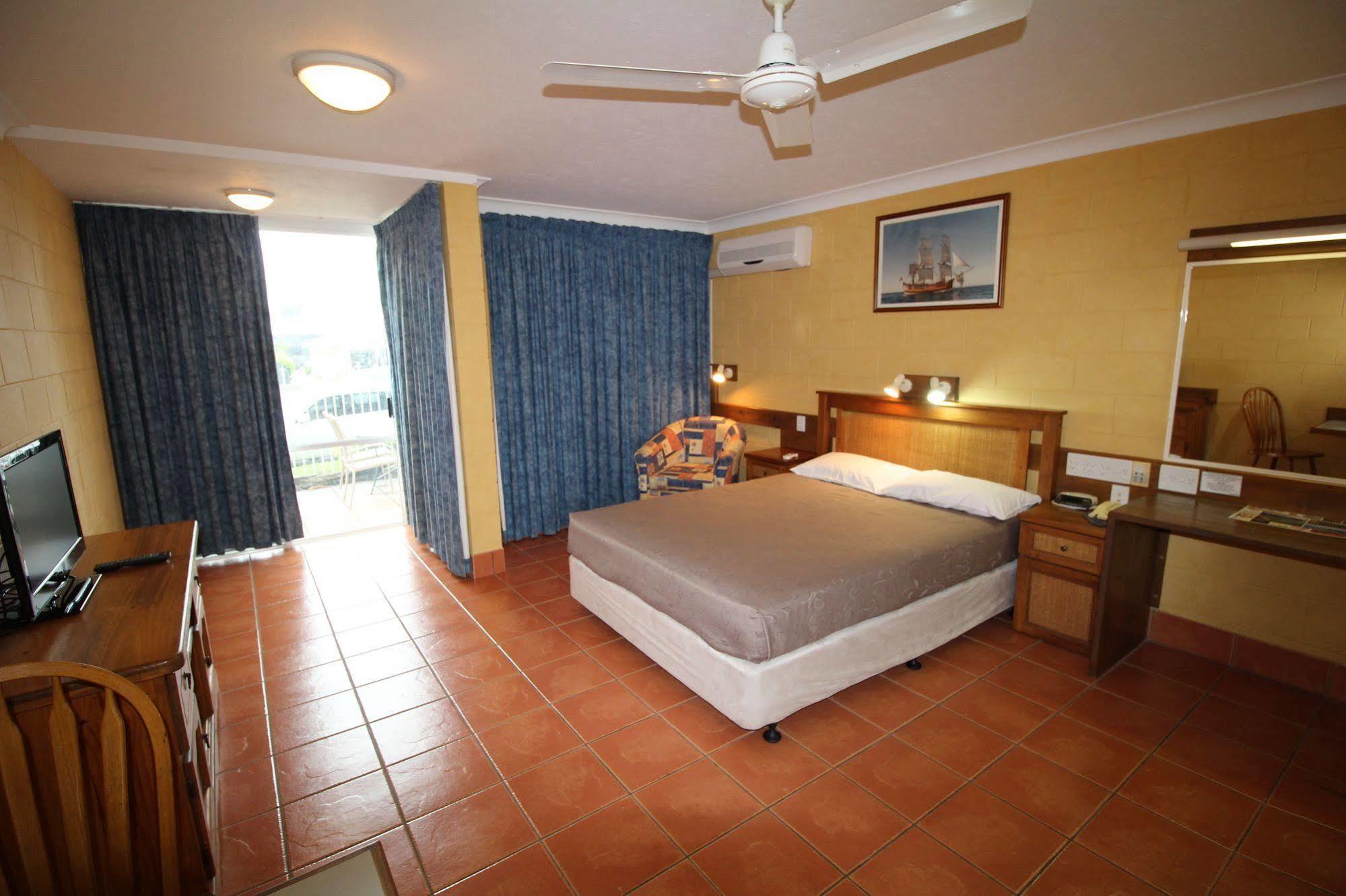 Endeavour Inn Emu Park Luaran gambar